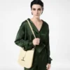 Bolso bandolera pequeño Tara de piel granulada Bolso bandolera pequeño Tara de piel granulada