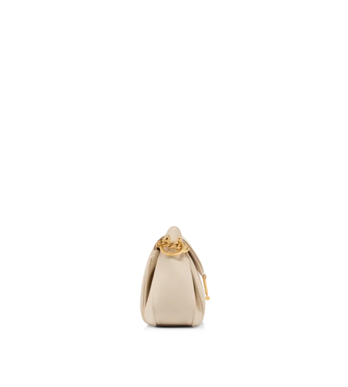Bolso bandolera Tara de piel natural con cadena Bolso bandolera Tara de piel natural con cadena