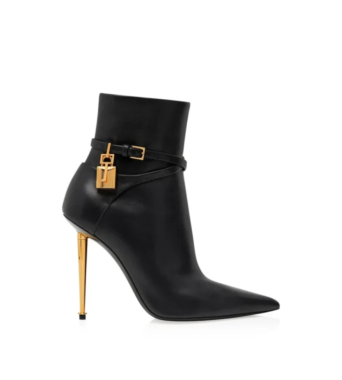 Botines de cuero con candado