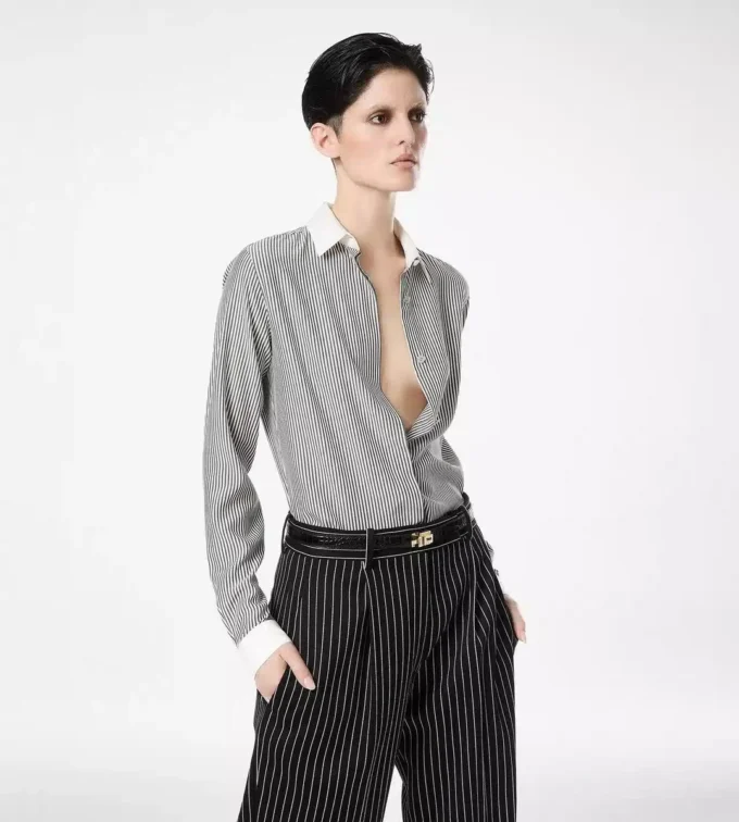 Camisa de seda a rayas con detalles en contraste Camisa de seda a rayas con detalles en contraste