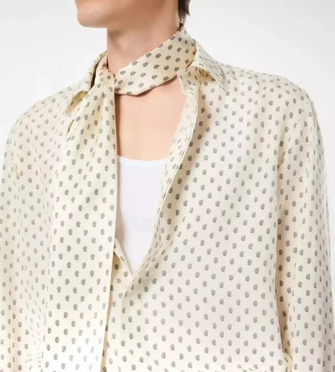 Camisa fluida con estampado de cachemira en crepé de China Camisa fluida con estampado de cachemira en crepé de China