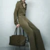Bolso grande de hombro Alexander de piel natural granulada Bolso grande de hombro Alexander de piel natural granulada