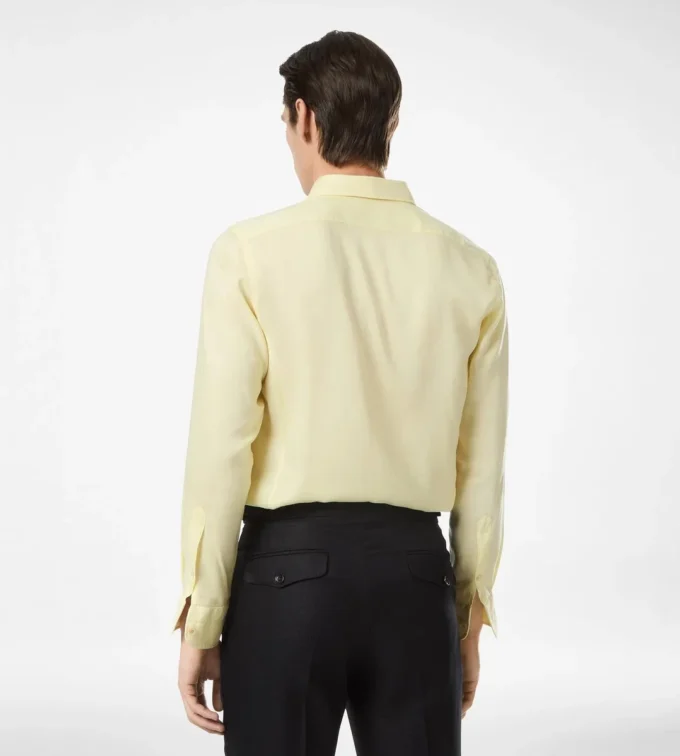 Camisa slim fit de gabardina fluida Camisa slim fit de gabardina fluida