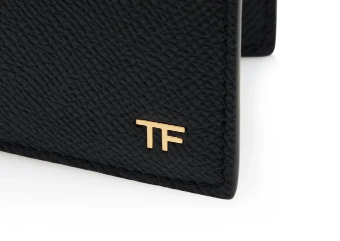 Cartera pequeña de piel granulada con doble pliegue