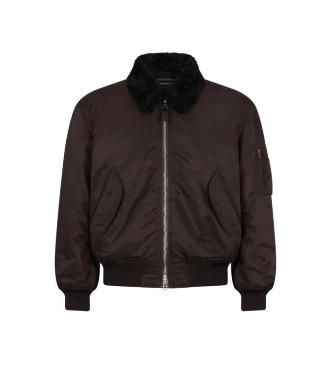 Cazadora bomber de nylon con cuello de piel de oveja Cazadora bomber de nylon con cuello de piel de oveja