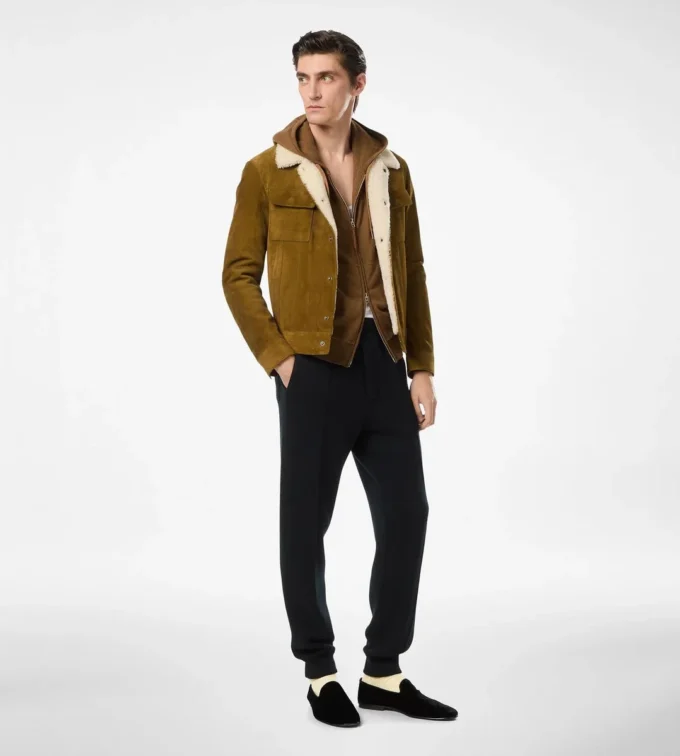 Chaqueta camionera con cuello de piel de oveja y ante cepillado Chaqueta camionera con cuello de piel de oveja y ante cepillado