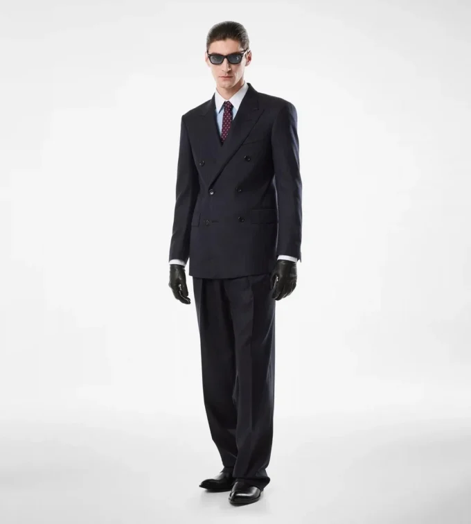 Chaqueta con rayas sutiles Chaqueta con rayas sutiles