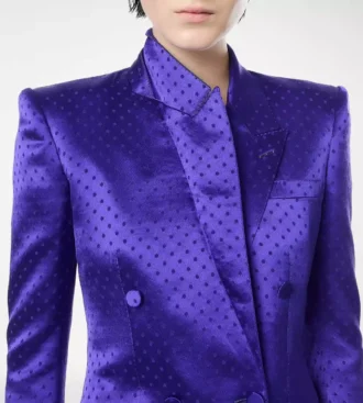 Chaqueta cruzada con solapas en pico y jacquard de lunares