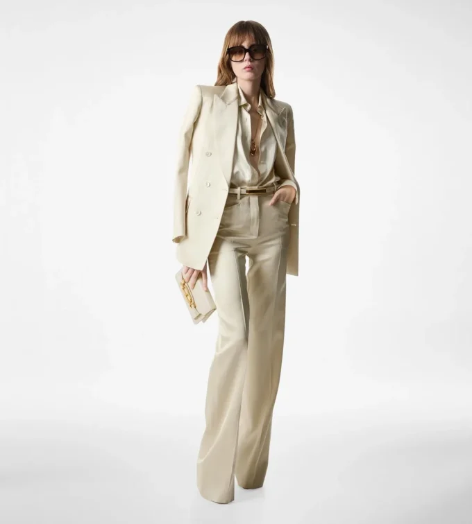 Chaqueta cruzada «Wallis» de seda y sarga de lana Chaqueta cruzada «Wallis» de seda y sarga de lana