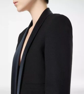 Chaqueta de esmoquin corta de dos botones con solapa chal y dos colores