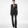 Chaqueta de esmoquin de lana y seda con botonadura sencilla Chaqueta de esmoquin de lana y seda con botonadura sencilla