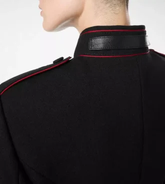 Chaqueta de oficial de gabardina de lana con ribetes