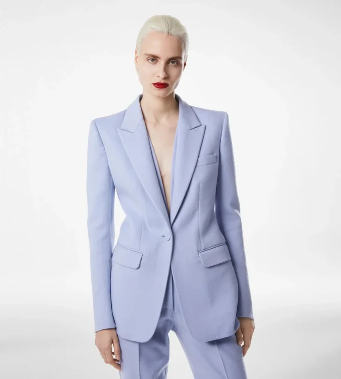 Chaqueta ligera de lana doble cara con botonadura sencilla Chaqueta ligera de lana doble cara con botonadura sencilla