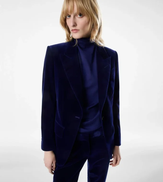 Chaqueta Wallis de solapa en pico y botonadura sencilla Chaqueta Wallis de solapa en pico y botonadura sencilla