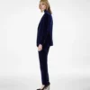 Chaqueta Wallis de solapa en pico y botonadura sencilla Chaqueta Wallis de solapa en pico y botonadura sencilla