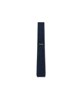 Corbata de seda tejida con lunares