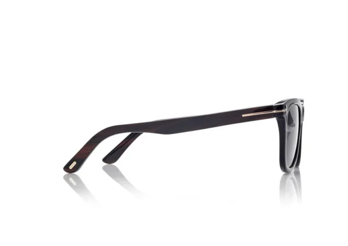 Gafas de sol cuadradas suaves de cuerno
