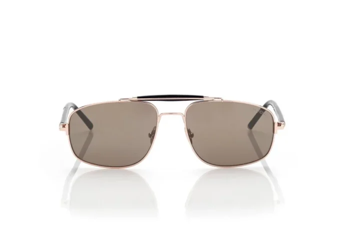 Gafas de sol Navigator de titanio y cuerno Gafas de sol Navigator de titanio y cuerno