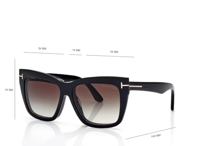 Gafas ópticas cuadradas con filtro azul y gafas de sol acoplables Gafas ópticas cuadradas con filtro azul y gafas de sol acoplables