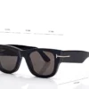 Gafas ópticas cuadradas con filtro azul y gafas de sol acoplables Gafas ópticas cuadradas con filtro azul y gafas de sol acoplables