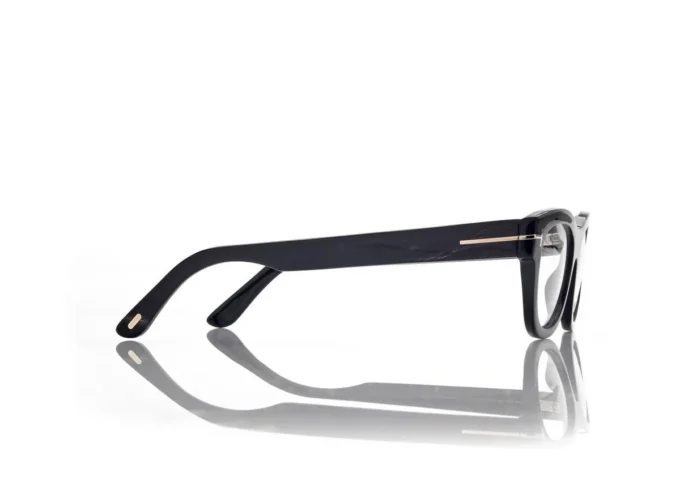 Gafas rectangulares de cuerno