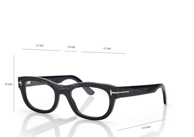 Gafas rectangulares de cuerno