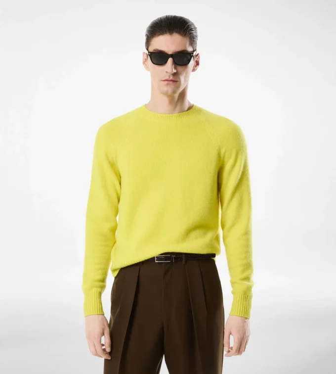 Jersey de cuello redondo de cachemira afieltrada Jersey de cuello redondo de cachemira afieltrada