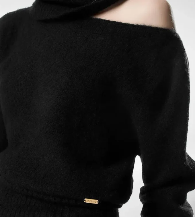 Jersey de manga larga y cuello barco con placa metálica de Tom Ford Jersey de manga larga y cuello barco con placa metálica de Tom Ford