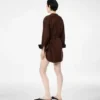 Mini vestido camisero con cinturón y plastrón de ante de cordero de grano completo