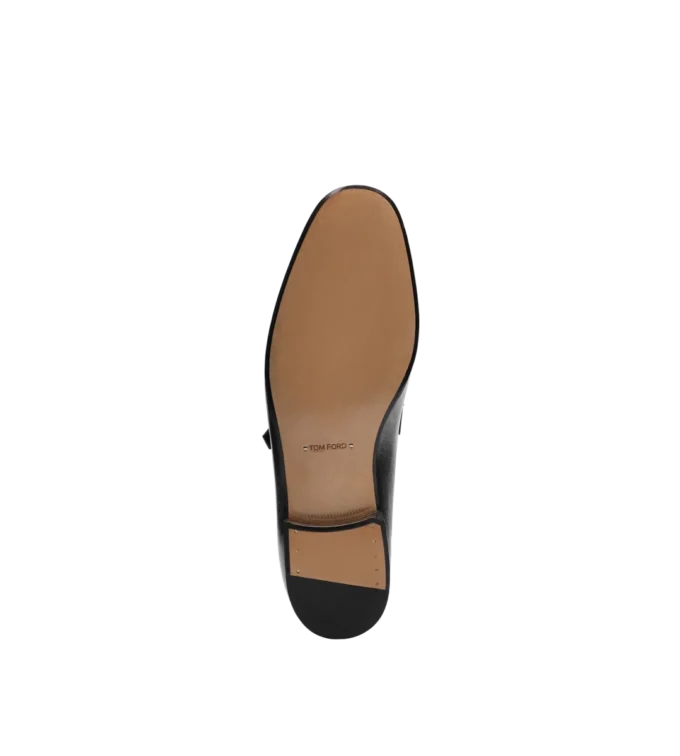 Mocasines con hebilla y banda retorcida Gigi de piel granulada flexible Mocasines con hebilla y banda retorcida Gigi de piel granulada flexible