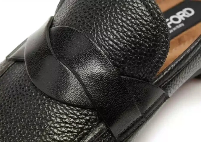 Mocasines Sean Twisted Band de piel granulada Mocasines Sean Twisted Band de piel granulada