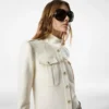 Mono safari con cuello alto