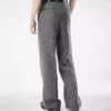 Pantalón doble dividible con diseño en espiga de piel de tiburón Pantalón doble dividible con diseño en espiga de piel de tiburón
