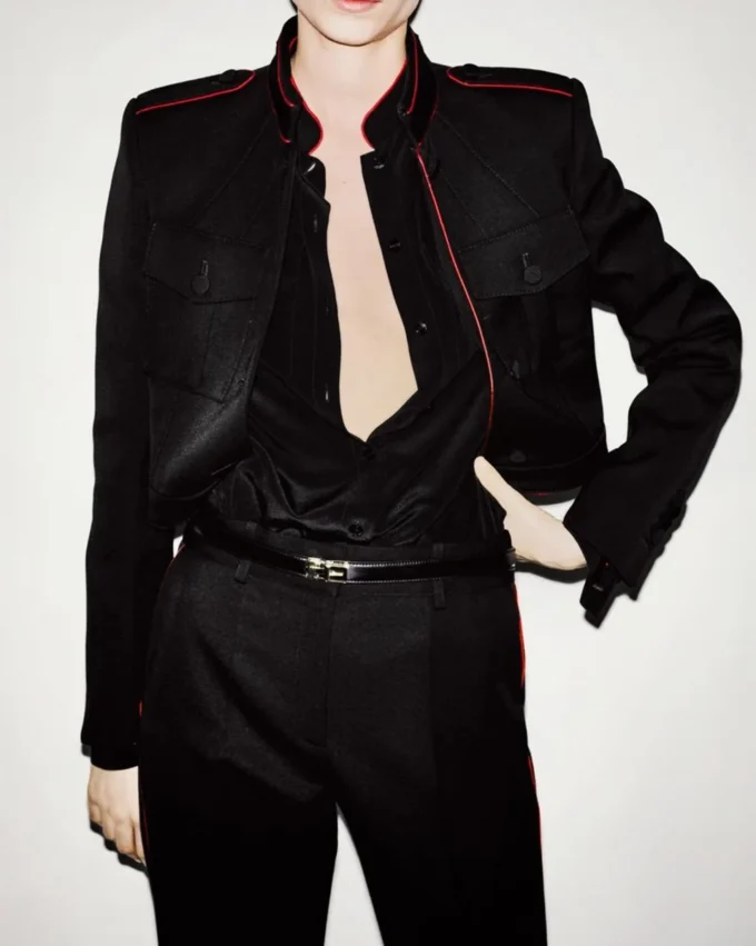 Chaqueta de oficial de gabardina de lana con ribetes Chaqueta de oficial de gabardina de lana con ribetes