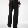 Pantalones plisados de lana Pantalones plisados de lana