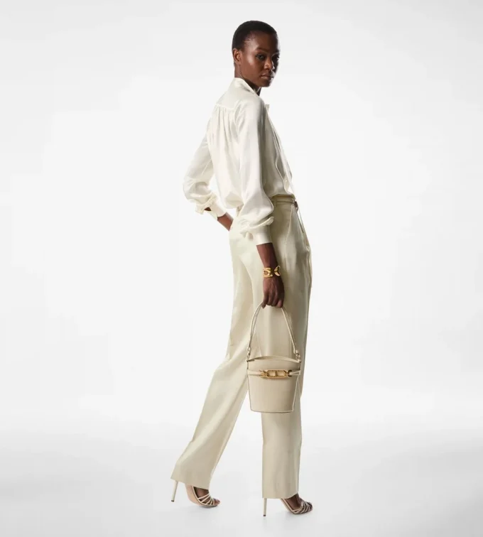 Pantalones plisados de sarga de seda y lana Pantalones plisados de sarga de seda y lana