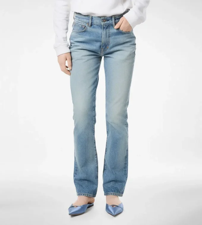 Pantalones rectos de denim lavado a la piedra