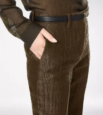 Pantalones rectos entallados de jacquard de cocodrilo