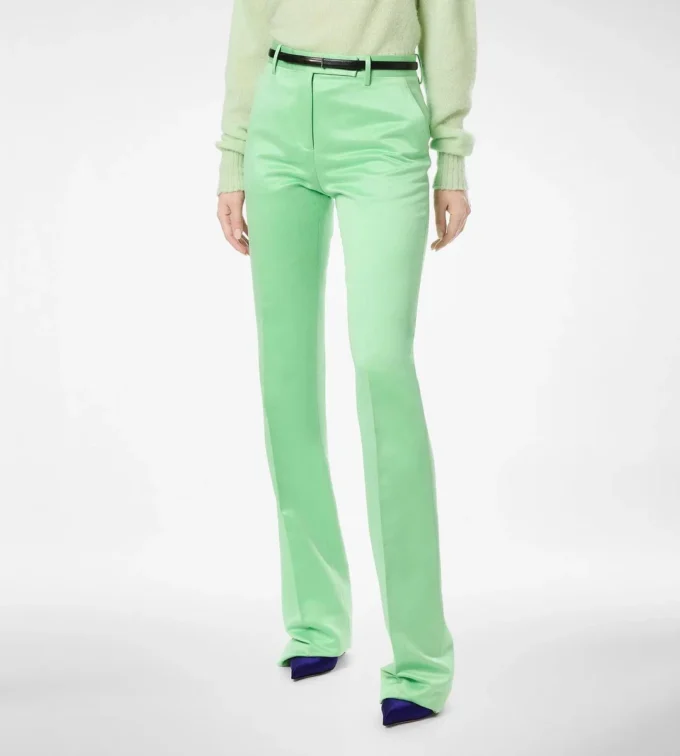 Pantalones rectos entallados de mezcla de algodón y seda lavada Pantalones rectos entallados de mezcla de algodón y seda lavada