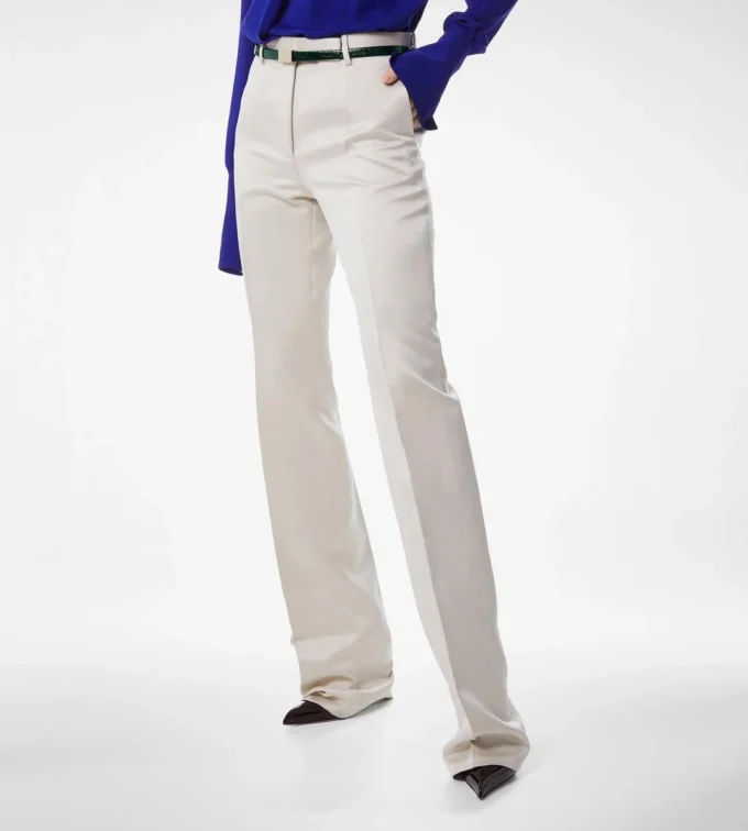 Pantalones rectos entallados de mezcla de algodón y seda lavada Pantalones rectos entallados de mezcla de algodón y seda lavada