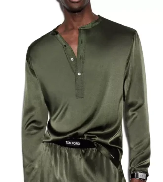 Pijama de seda Henley 