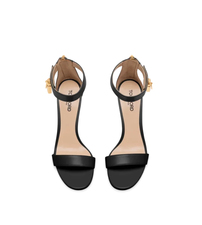 Sandalias de cuero con candado