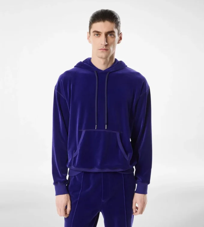 Sudadera con capucha de terciopelo Sudadera con capucha de terciopelo