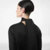 Vestido de cóctel brillante de crepé con cuello alto Vestido de cóctel brillante de crepé con cuello alto