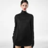 Vestido de cóctel brillante de crepé con cuello alto Vestido de cóctel brillante de crepé con cuello alto