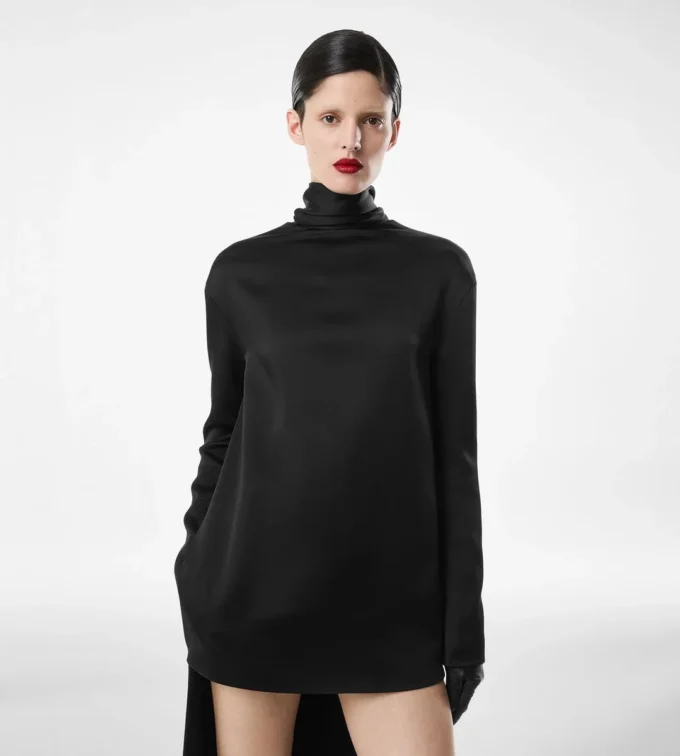 Vestido de cóctel brillante de crepé con cuello alto Vestido de cóctel brillante de crepé con cuello alto