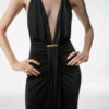 Vestido de cóctel con cuello en V y detalle drapeado en cascada en la parte delantera Vestido de cóctel con cuello en V y detalle drapeado en cascada en la parte delantera