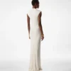 Vestido de noche con cuello en V profundo y tejido elástico «Sable» Vestido de noche con cuello en V profundo y tejido elástico «Sable»