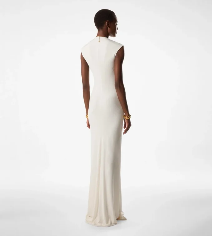 Vestido de noche con cuello en V profundo y tejido elástico «Sable» Vestido de noche con cuello en V profundo y tejido elástico «Sable»
