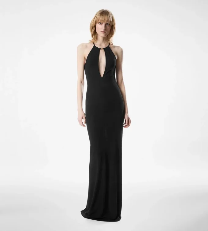 Vestido de noche con cuello halter y aberturas Vestido de noche con cuello halter y aberturas